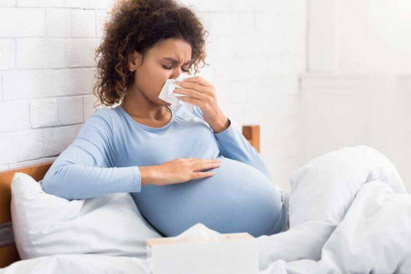 Pregnancy and Spring Allergies: Tips for a Comfortable Season