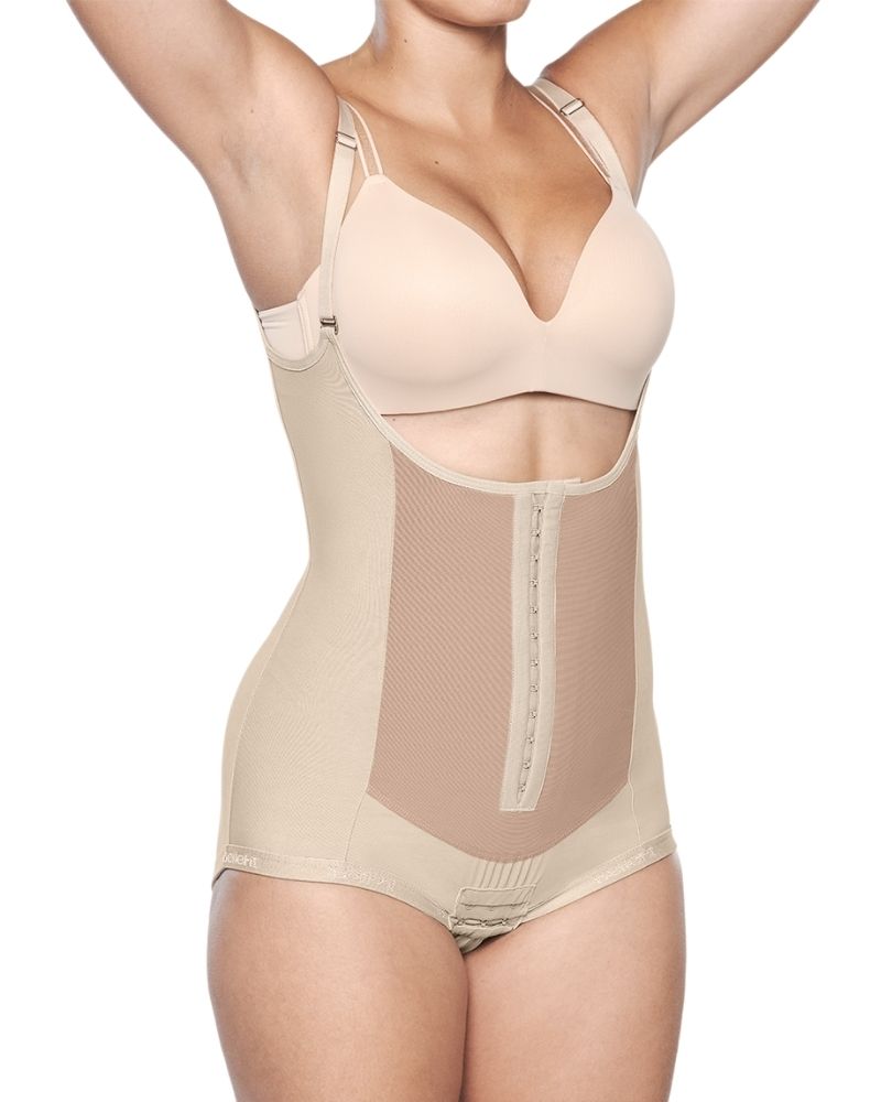 Girdles May Have Been Uncomfortable, But They Sure Beat Corsets - BUST